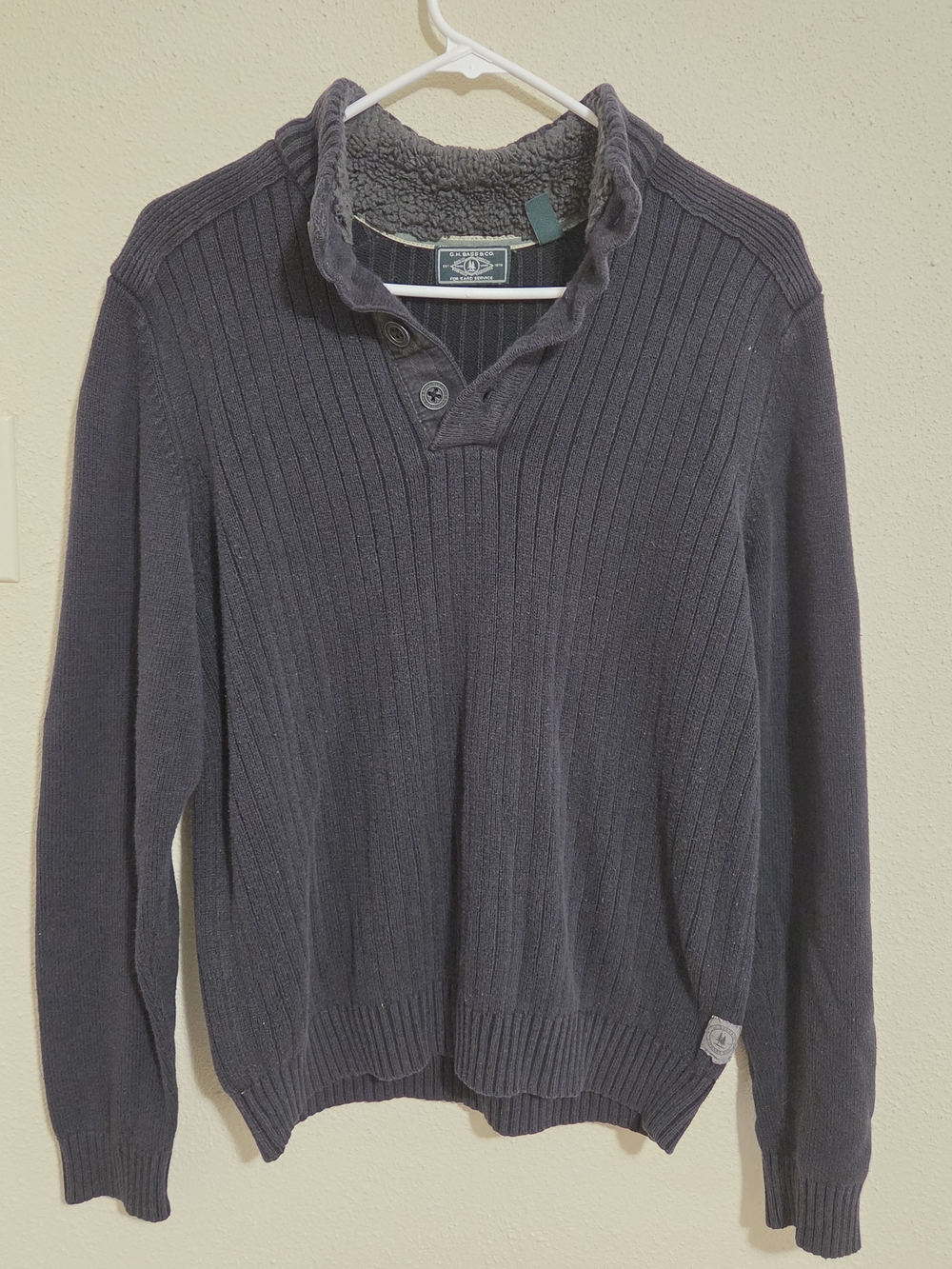 GH Bass Mens Large Sherpa Lined Collar Cable Knit Button Sweater Charcoal Grey